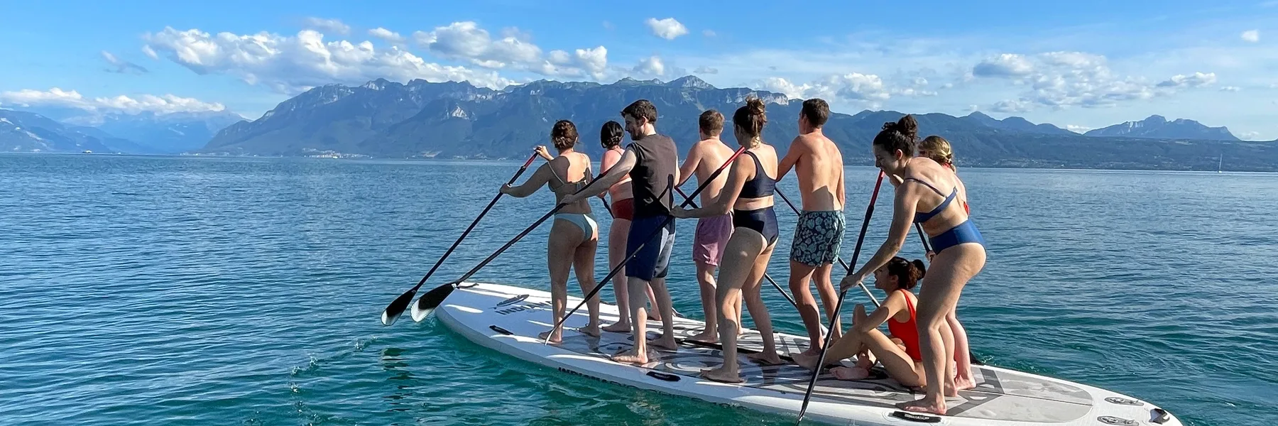 Lutry's Paddle School - Following John