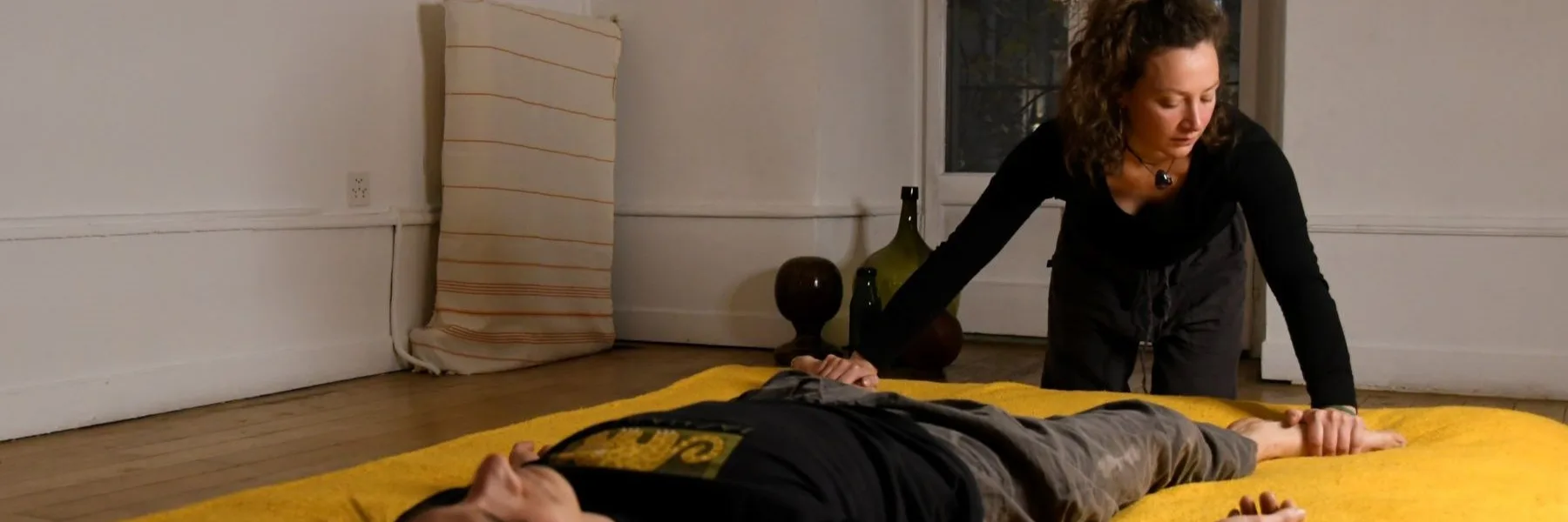 Manon Féval - Nonam - Thaï Yoga Massage (Agréée ASCA)
