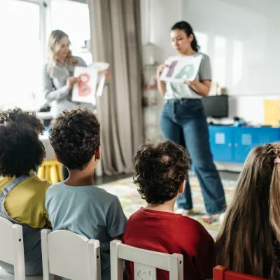 La Kinésiologie : Une Clé pour Améliorer l'Apprentissage et l'Attention chez les Élèves