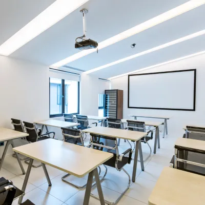 Comment Choisir la Bonne Formation pour Devenir Thérapeute : Conseils Pratiques