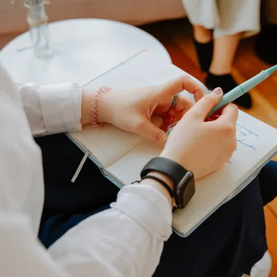 Les 10 Compétences Essentielles pour Devenir un Thérapeute Accompli